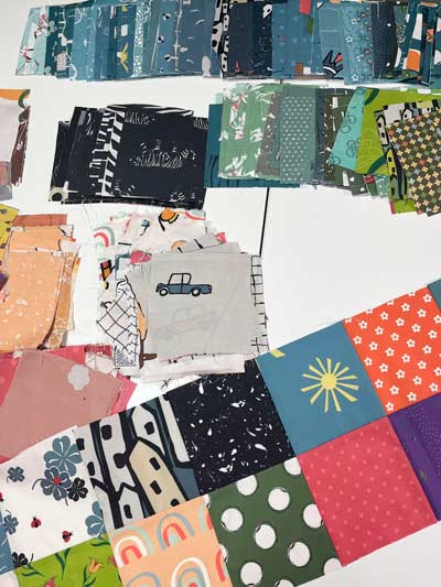 quadratische Musterdrucke für die Patchworkdecke